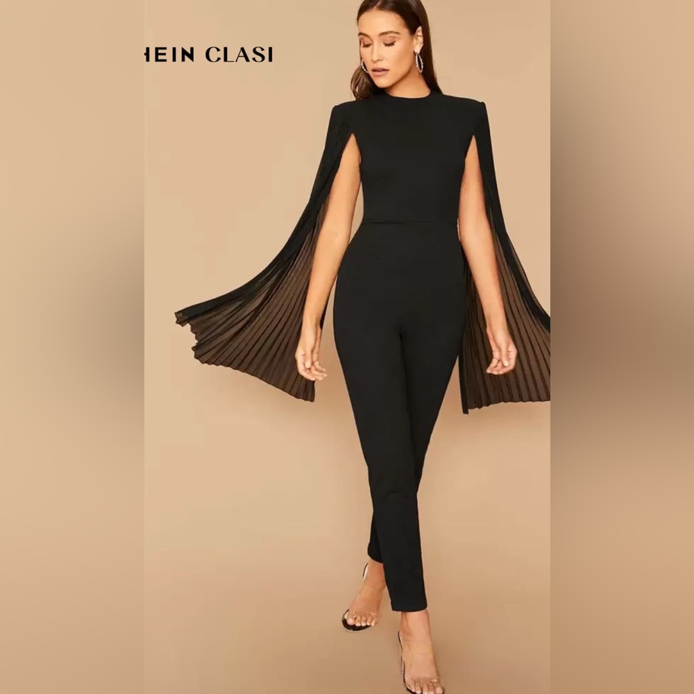 SHEIN Clasi Solid Pleated Cape Jumpsuit
